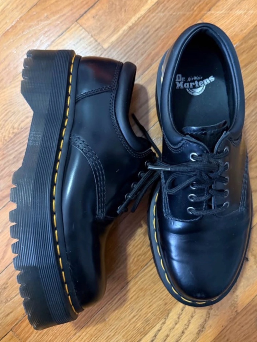 DR. MARTENS-CLASSIC BLACK- 8053 QUAD Platform Shoes-Womens Sz. 9-EXCELLENT!